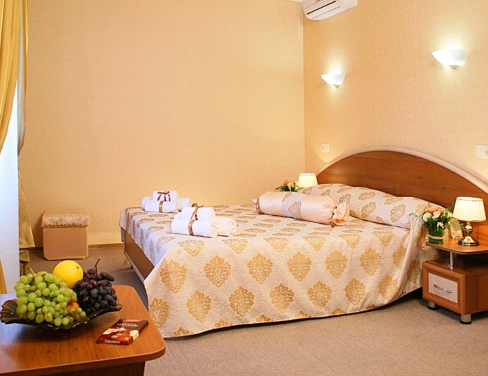 Люкс 2-комнатный,2-местный - Санаторий Golden Family Resort / Голден Фемили Резорт Алушта